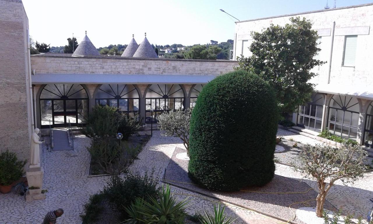 Trullo Dell'Immacolata - Casa Vacanze Gestita Da Suore Selva Di Fasano Extérieur photo
